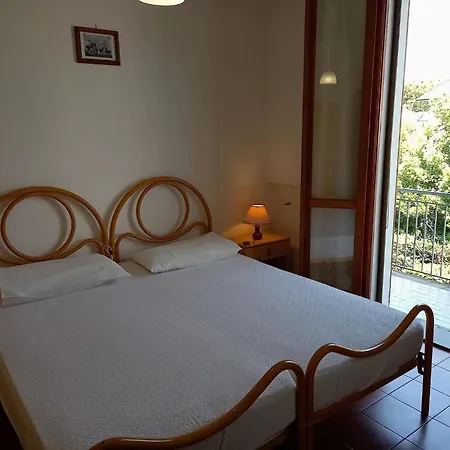 Appartement With Private Garden